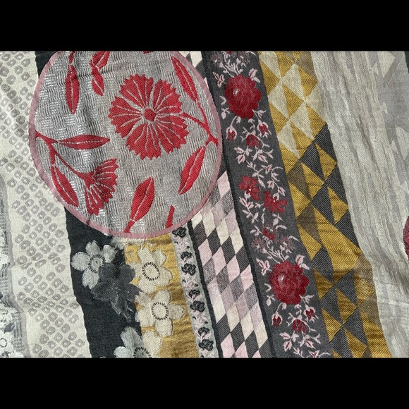 Kenzo Scarf - Picture 3 of 4